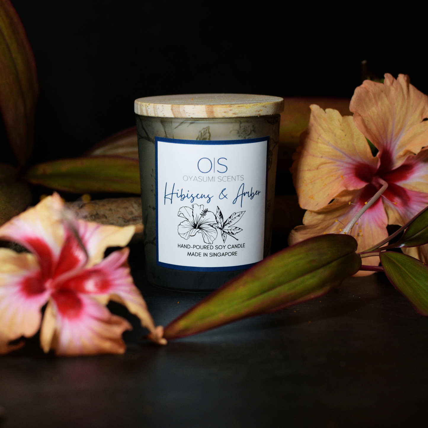 Hibiscus & Amber Soy Candle